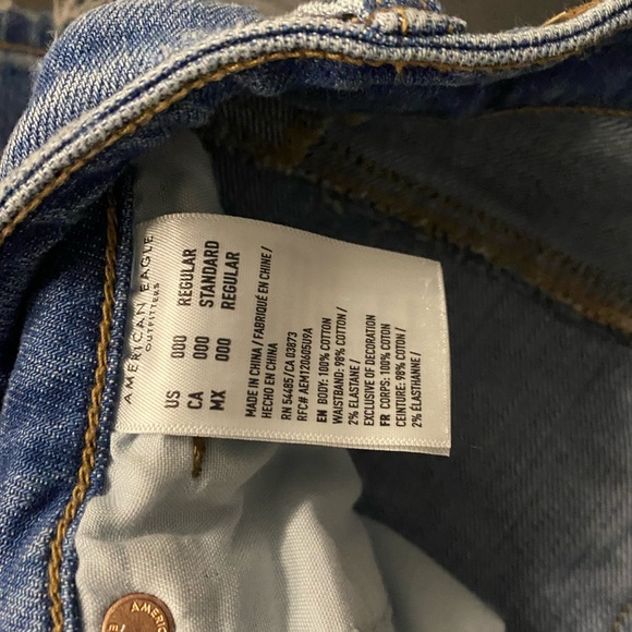 American Eagle Mom Jeans - Picture 3 of 3